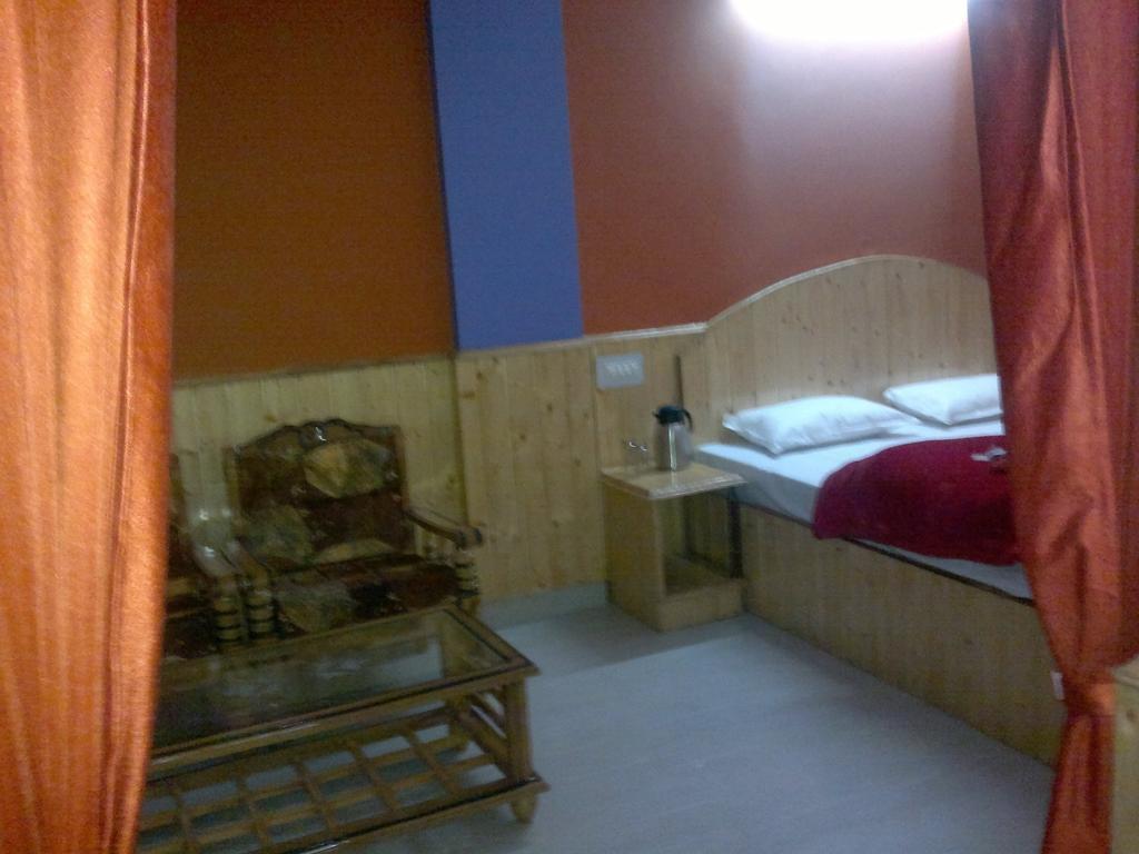 Himgiri Resort Nagchala Eksteriør bilde